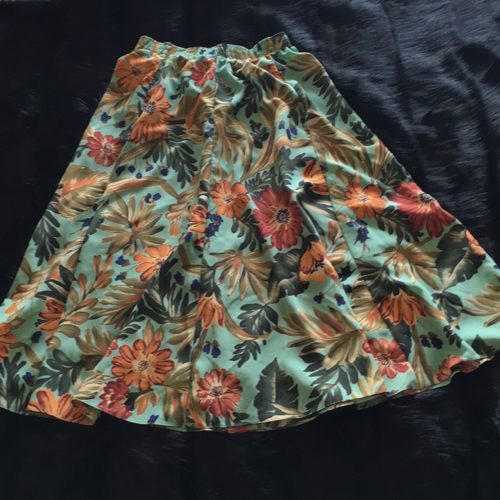 Maggie Sweet Size SP Floral Skirt
